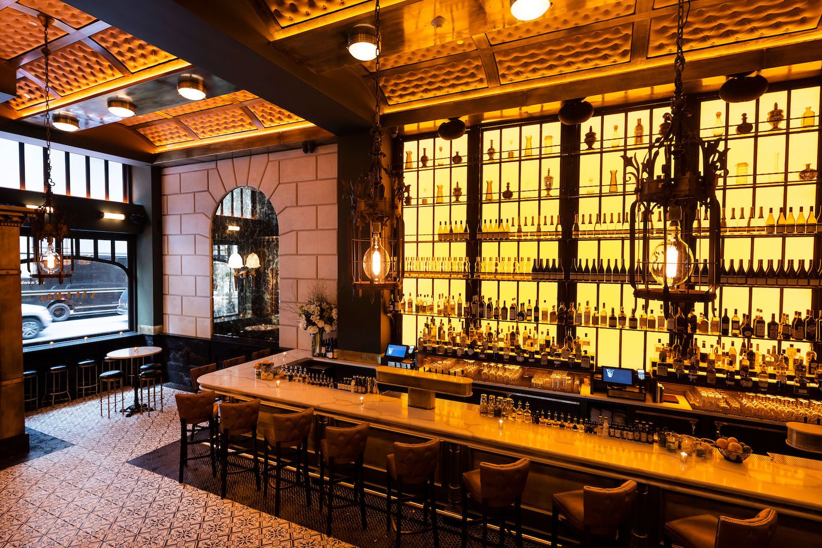 VALERIE: One of the best bars in NYC - Thomas Henry